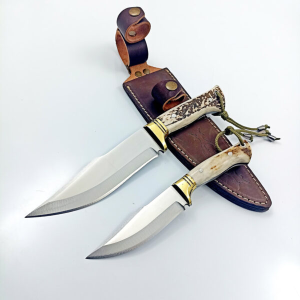 Hunting knife